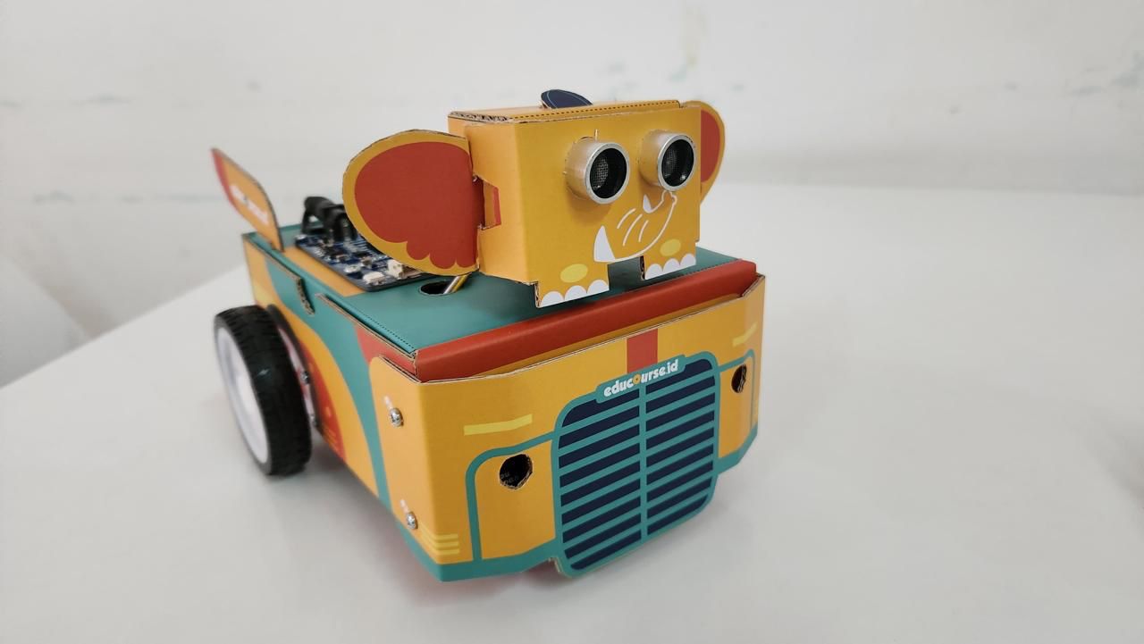 Robot Image 4